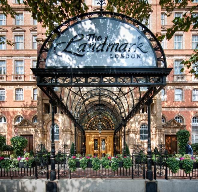 The front entrance of The Landmark London